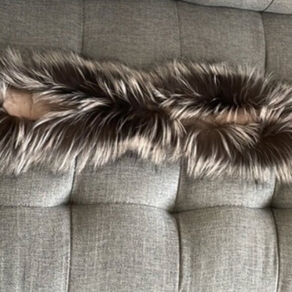 NWOT MaxMara Fur Scarf - Picture 4 of 12